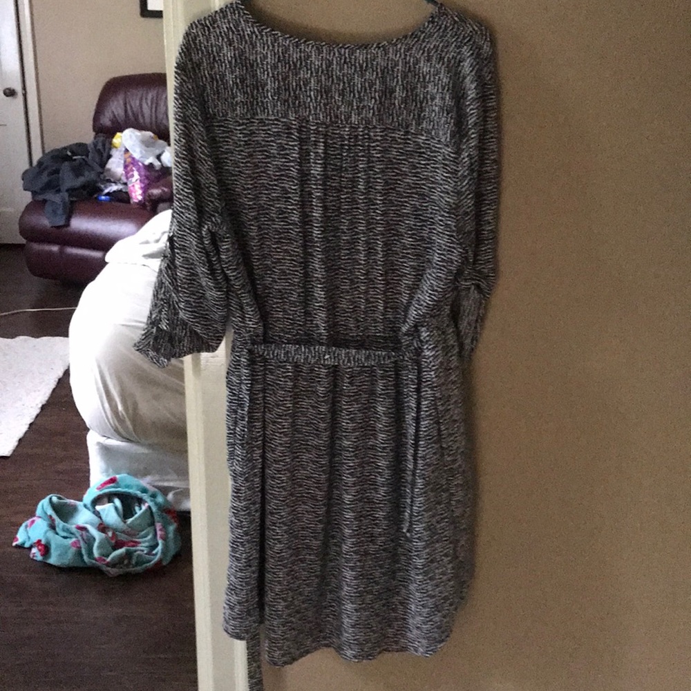 Clothes - Picture 2 of 2